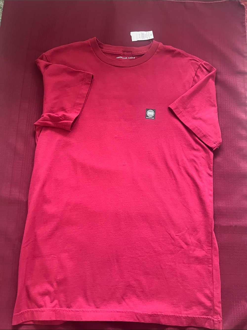 American Eagle Outfitters Red Short-Sleeve Crew Tee